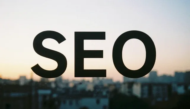 SEO优化选择依据：澄清常见误区与应用分析